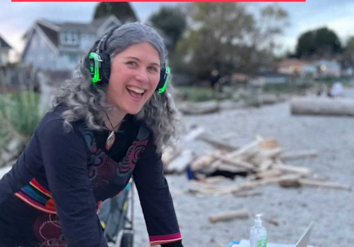 Silent DJ Victoria, Collective Joy Dance & Events