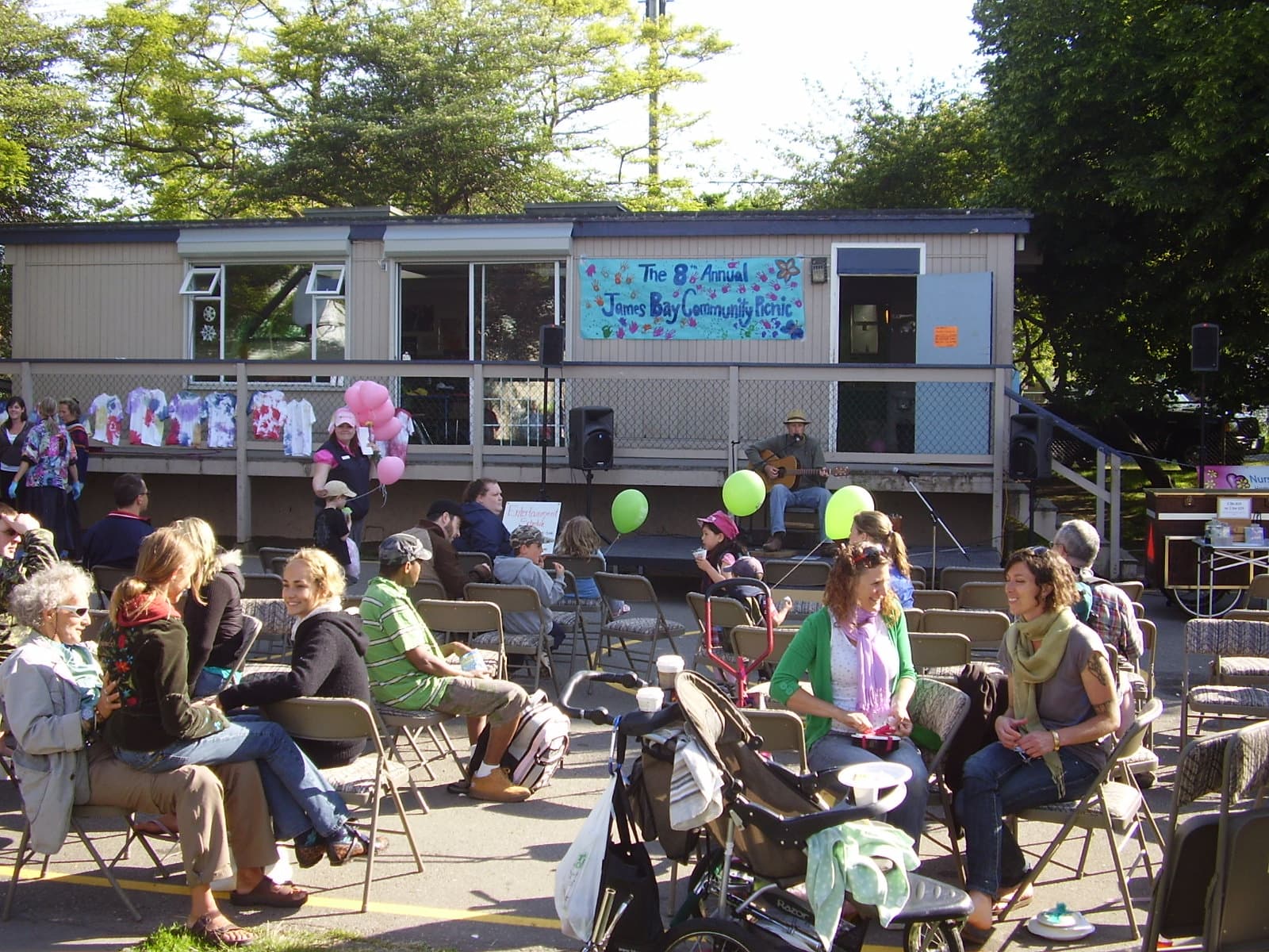 Community Picnic & Silent Auction at James Bay Community Centre - 140 Oswego Street