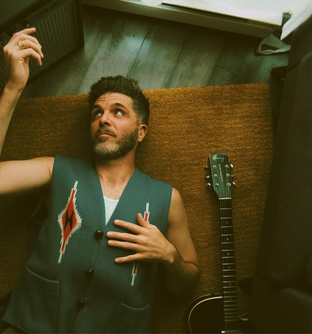 Early Show: Scotty Hills at Guilt & Co