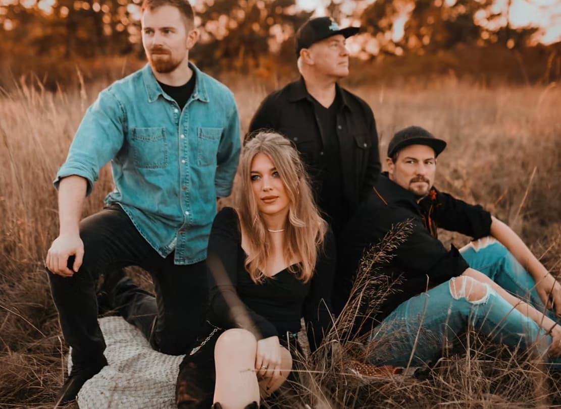 The Brittany Dale Band at The Irish Times Pub