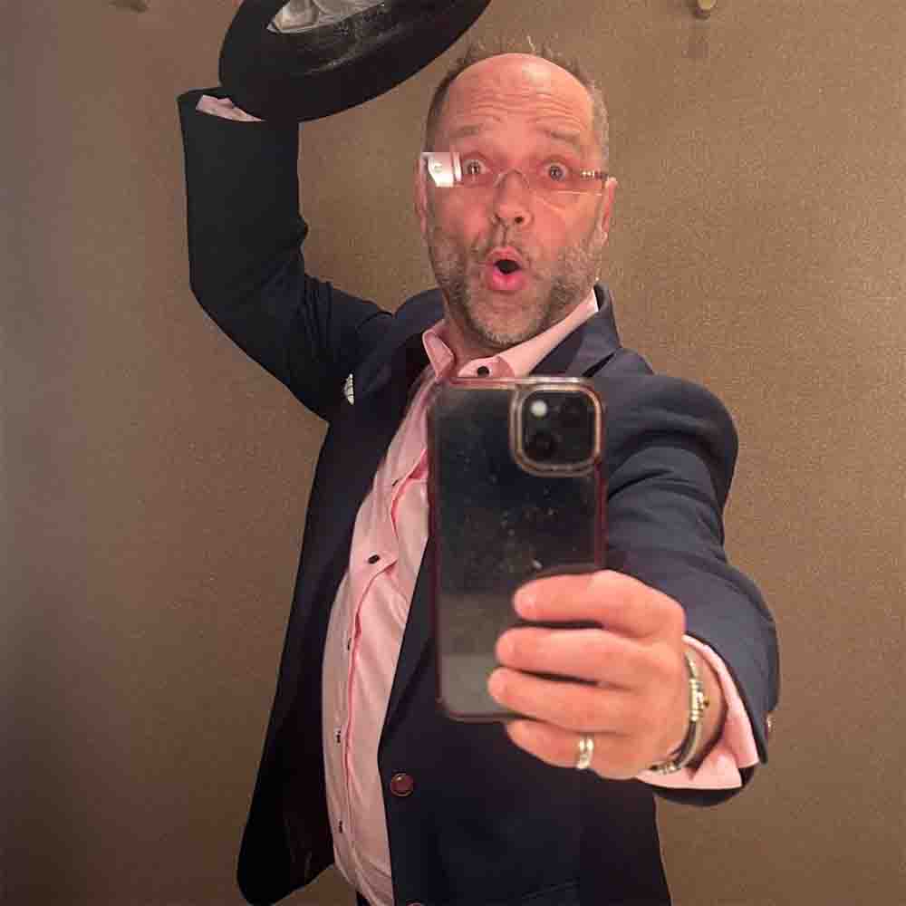 Sasha Veregin / Neal Ryan At Notch8 at Notch8
900 West Georgia