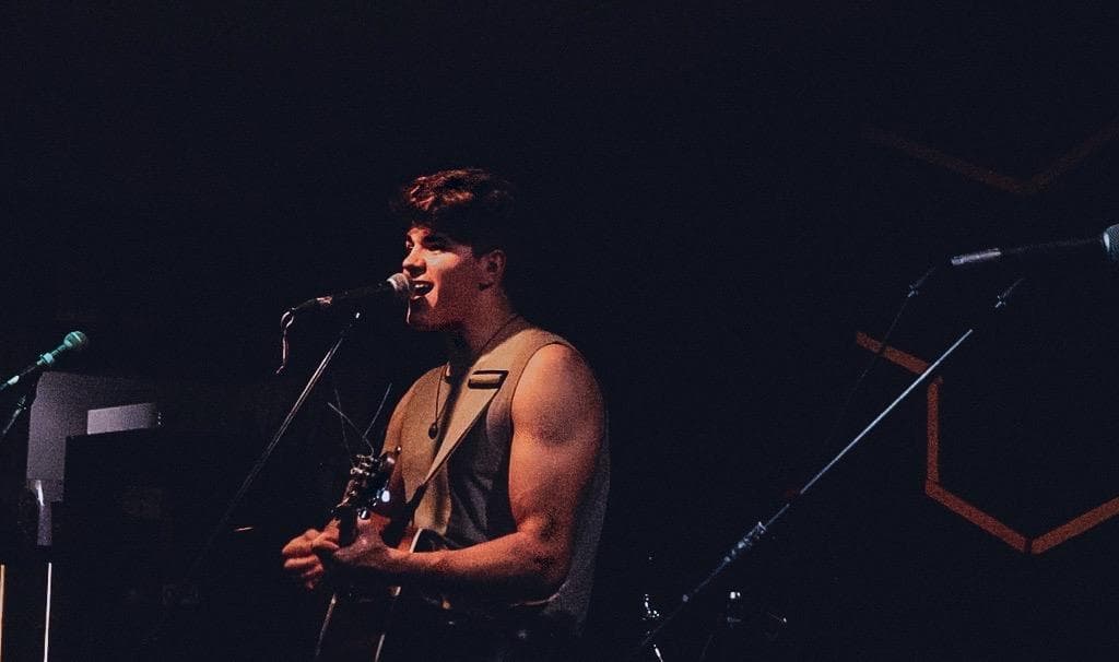 Early Show: Sean From The Yukon at Guilt & Co