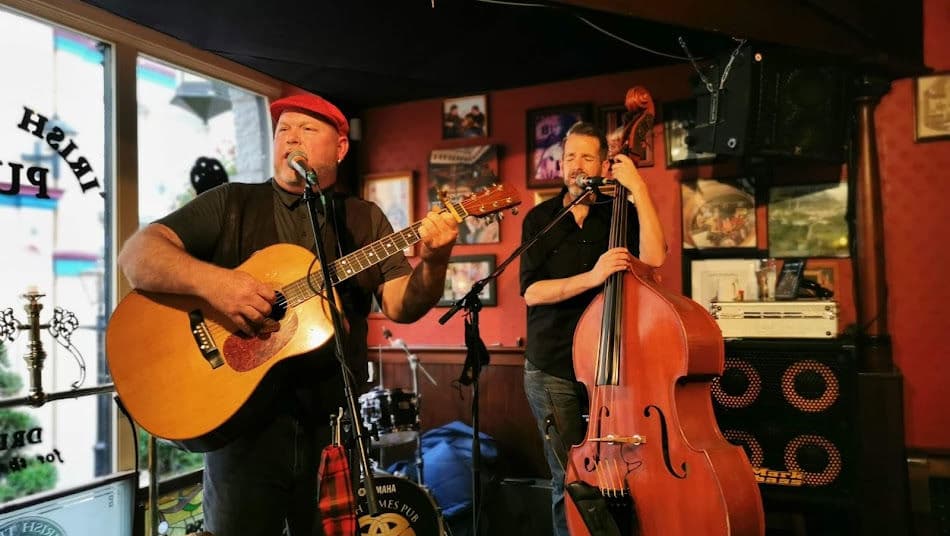 Black Angus at Irish Times Pub