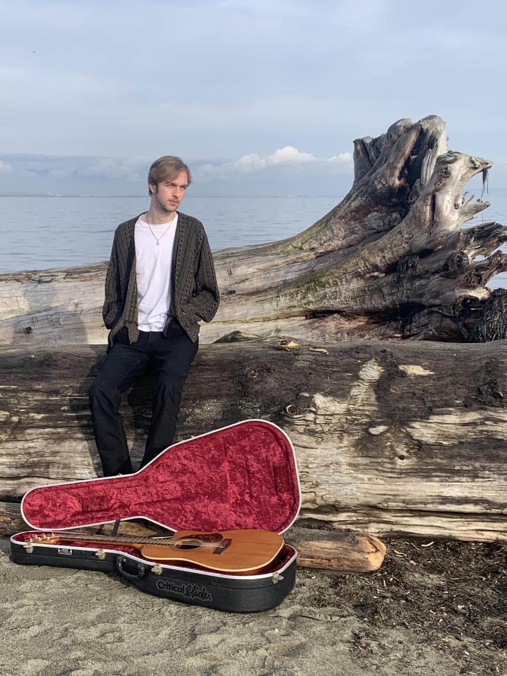 Early Show: Sam Wallace — Live Music in Vancouver