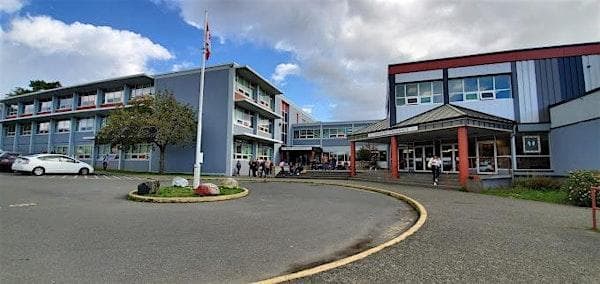 Esquimalt High School Outstanding Alumni Recognition Ceremony at Esquimalt High School